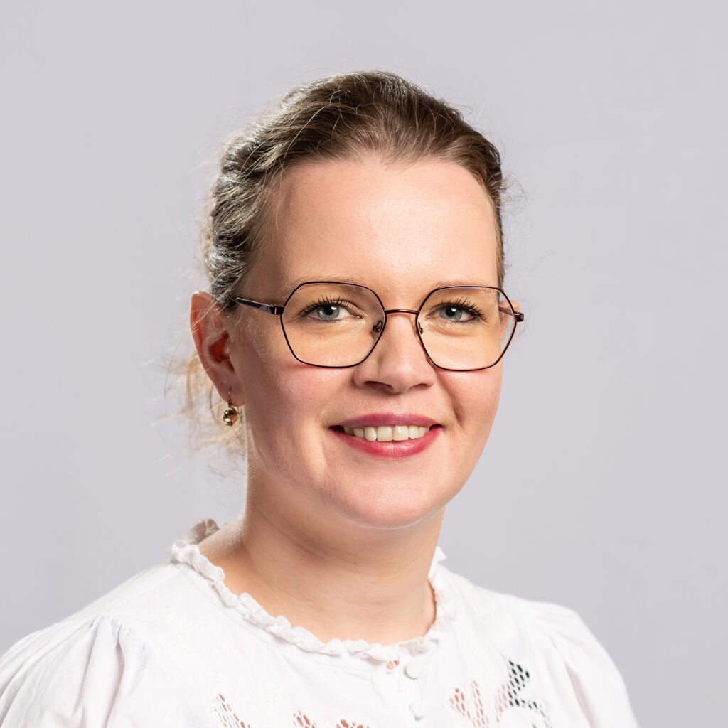 Ayla Worst – Langelaar